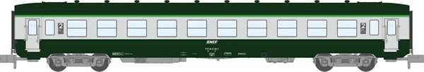 REE Modeles NW-061 - 2nd Class Passenger Coach DEV AO Short